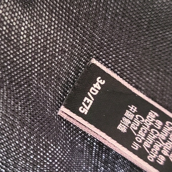 VICTORIA'S SECRET bra  size 34 D - Picture 10 of 11